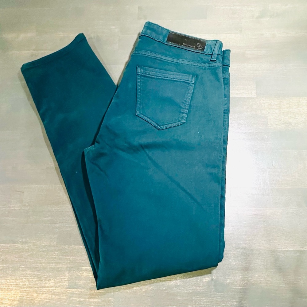 Gorgeous Gerard Darel Women's Hunter Green Straight Legs Jeans Sz 40/8